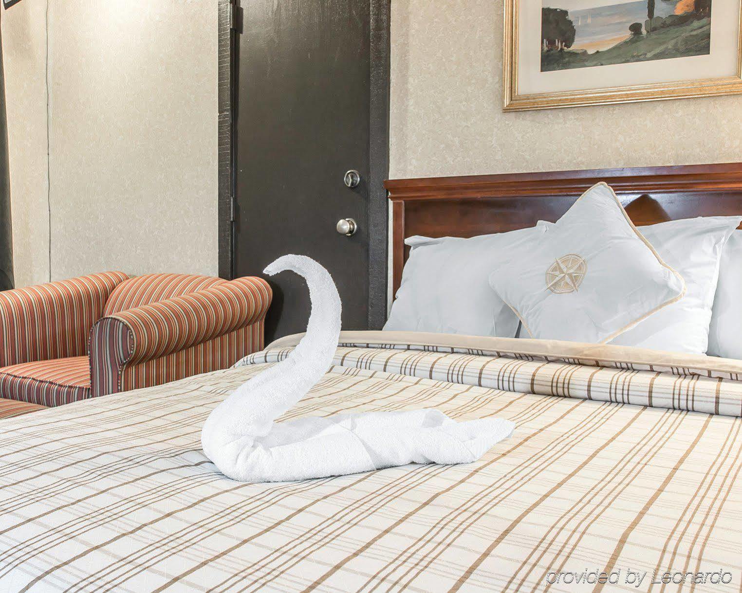 Rodeway Inn Metro Airport Ромулус Экстерьер фото